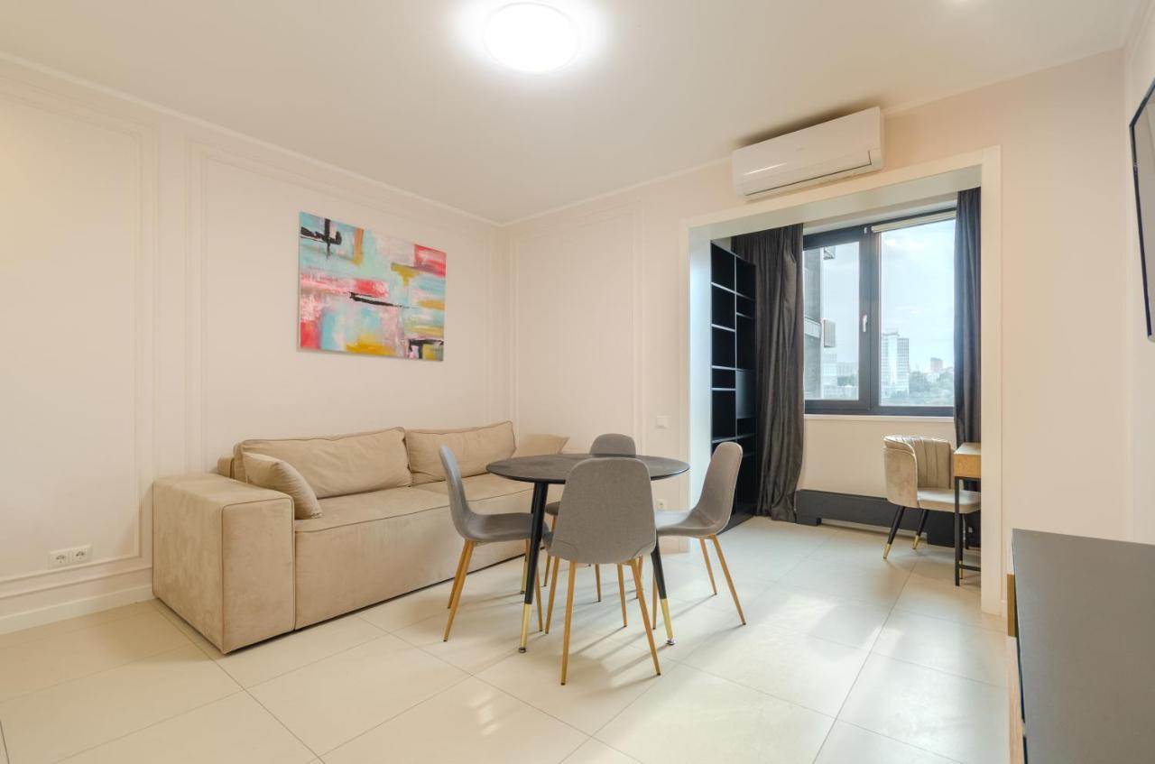 Petrovdom Apartments 13-141 In Rc New York Concept House, 74 Antonovycha Street 키예프 외부 사진
