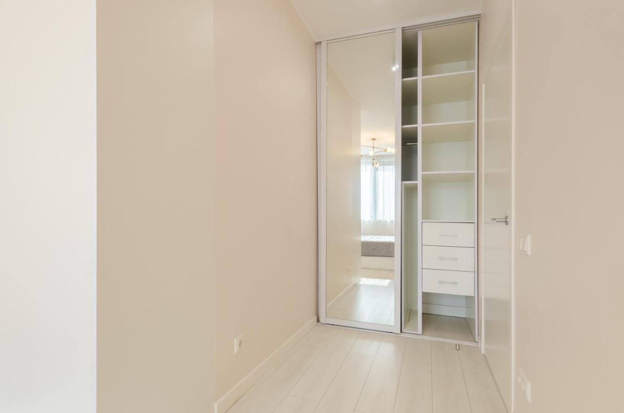 Petrovdom Apartments 13-141 In Rc New York Concept House, 74 Antonovycha Street 키예프 외부 사진