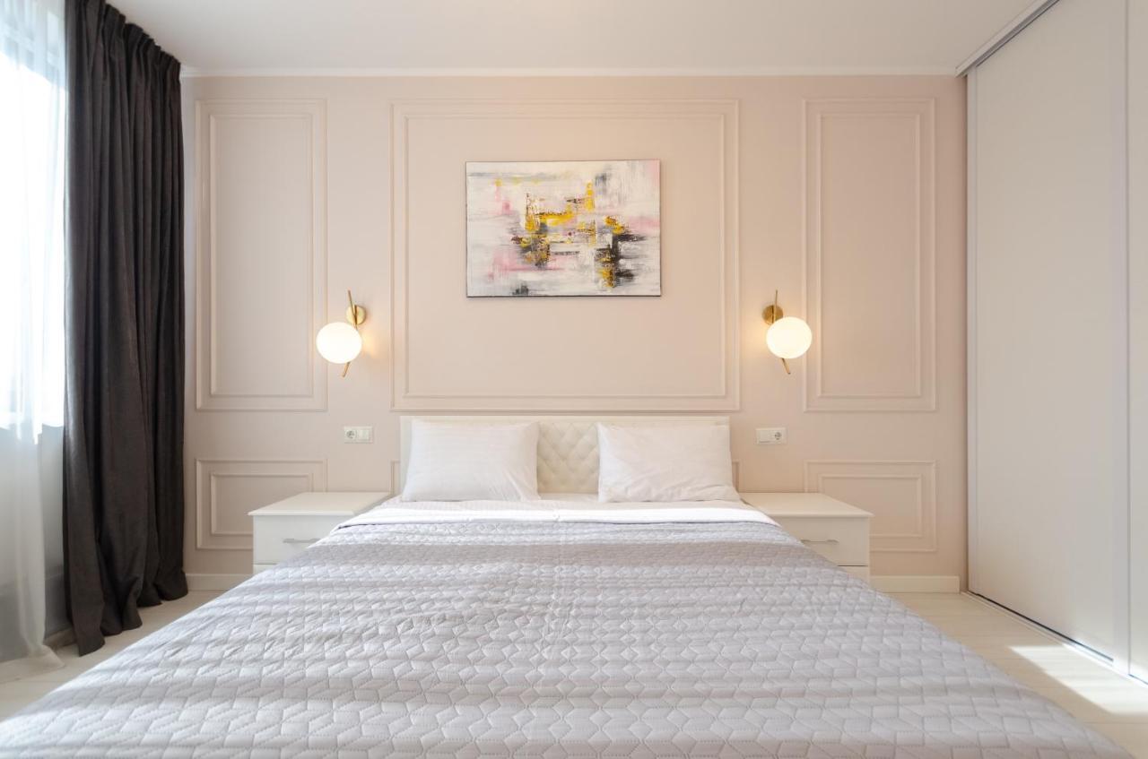 Petrovdom Apartments 13-141 In Rc New York Concept House, 74 Antonovycha Street 키예프 외부 사진