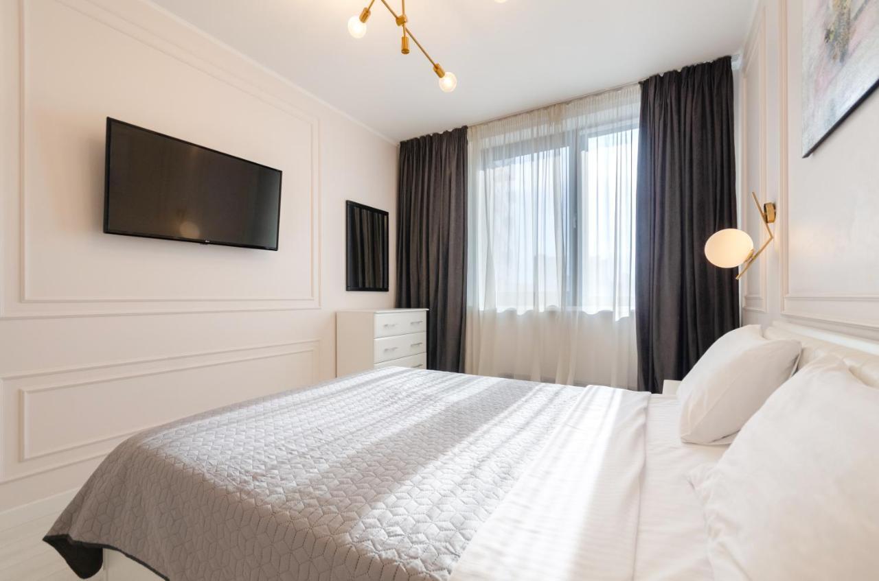 Petrovdom Apartments 13-141 In Rc New York Concept House, 74 Antonovycha Street 키예프 외부 사진